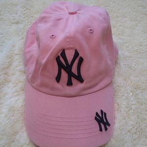 NY Yankees baseball hat